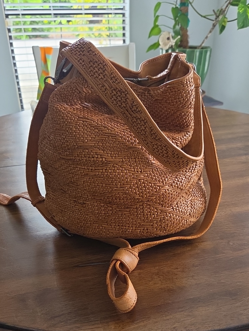 Woven Bucket Shoulder Bag in Cognac Brown